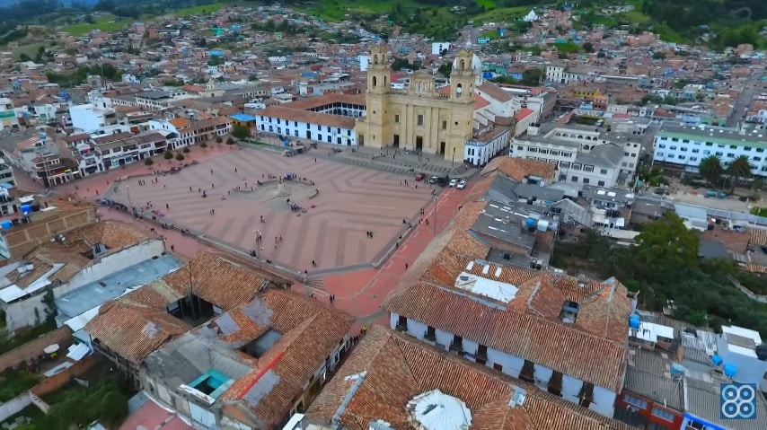 Chiquinquirá Boyacá desde los Drones de Sky Zoom.