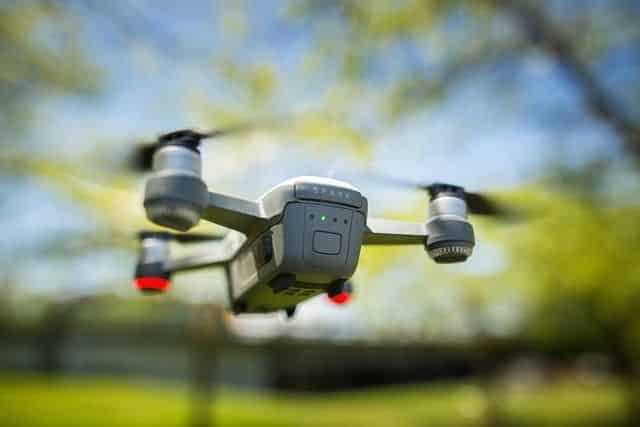 DJI Spark es un dron compacto con funciones muy interesantes para llevarlo de viaje.