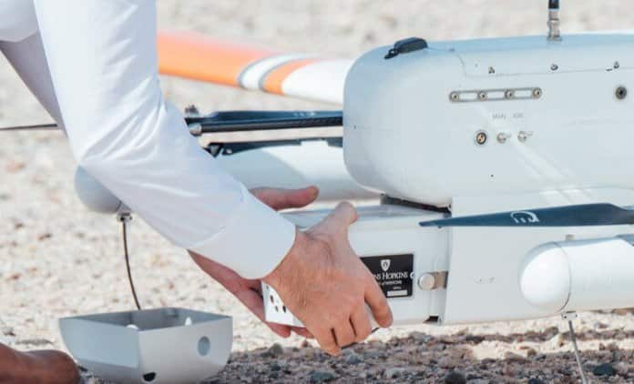 La Universidad de Johns Hopkins envío en un dron muestras de sangre que recorrieron más de 250 kilómetros en el desierto de Arizona.