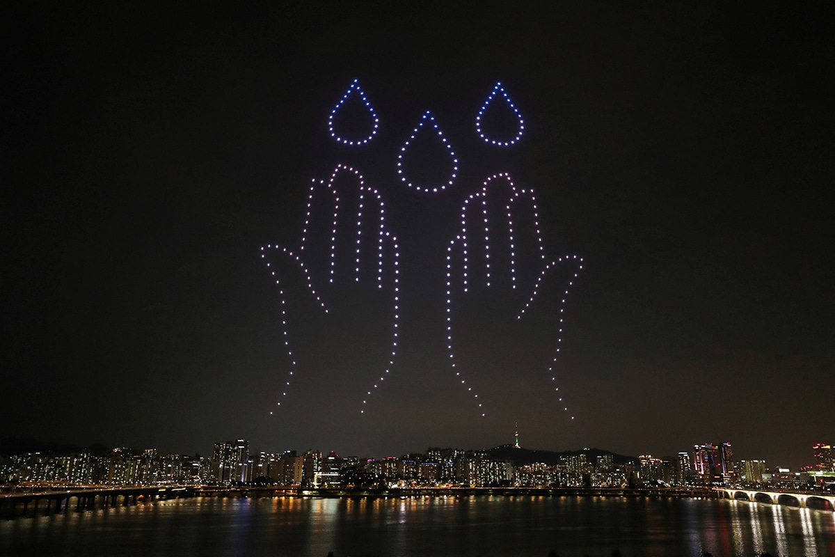 300 drones en Seúl lavado de manos covid 19