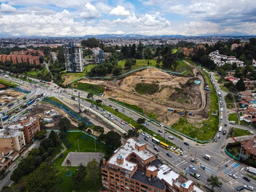 servicio de dron en bogota con piloto seguimiento de obras