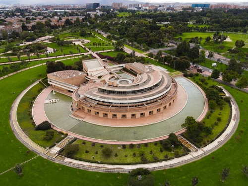 biblioteca-virgilio-barco-bogota-drones-sky-zoom biblioteca virgilio barco drones bogota
