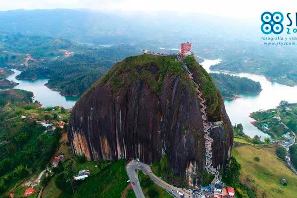 Piedra del Peñol Drones Sky Zoom