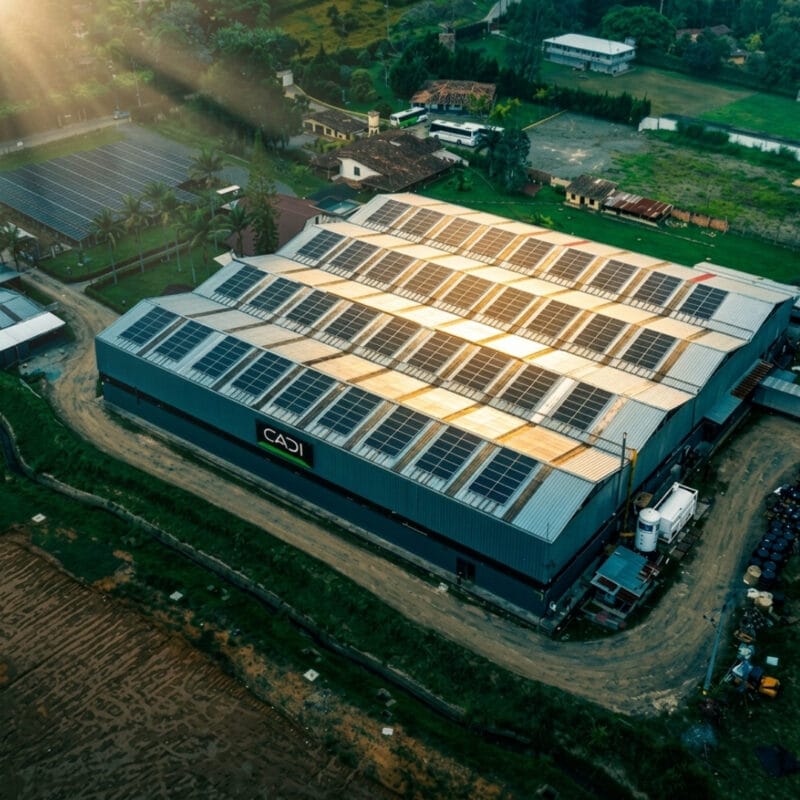 drones para paneles solares en colombia