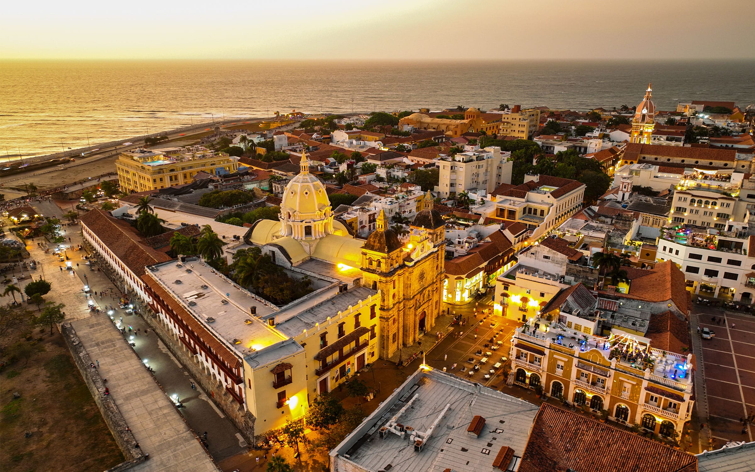 Servicios de drones en Cartagena • Centro Histórico • Drones Sky Zoom