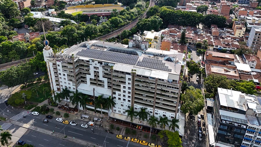 Centro Comercial Obelisco - fotografía aérea de infraestructura