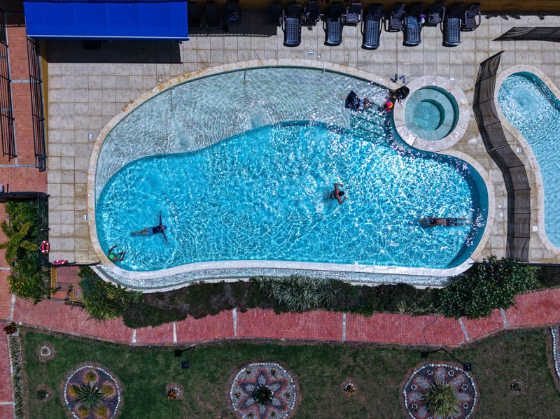 Fotografía aérea de zonas y urbanismo inmobiliario